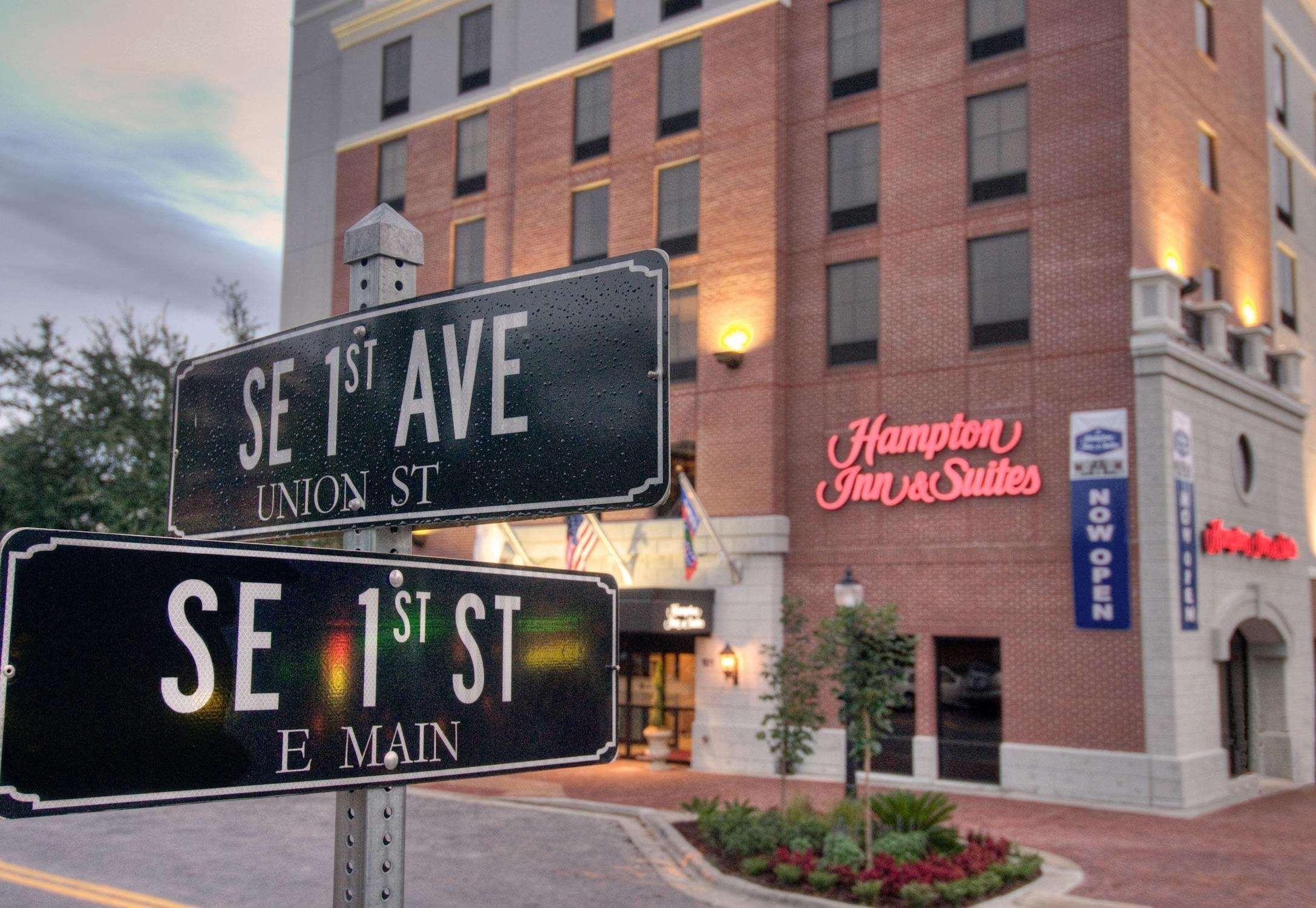 Hampton Inn & Suites Gainesville Downtown Exterior foto