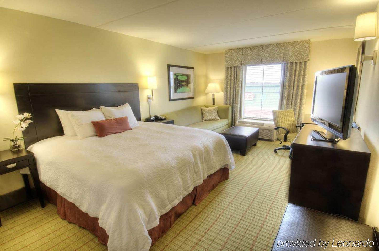 Hampton Inn & Suites Gainesville Downtown Habitación foto
